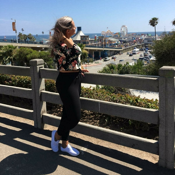 Meet your Posher, Kristina - Picture 1 of 1